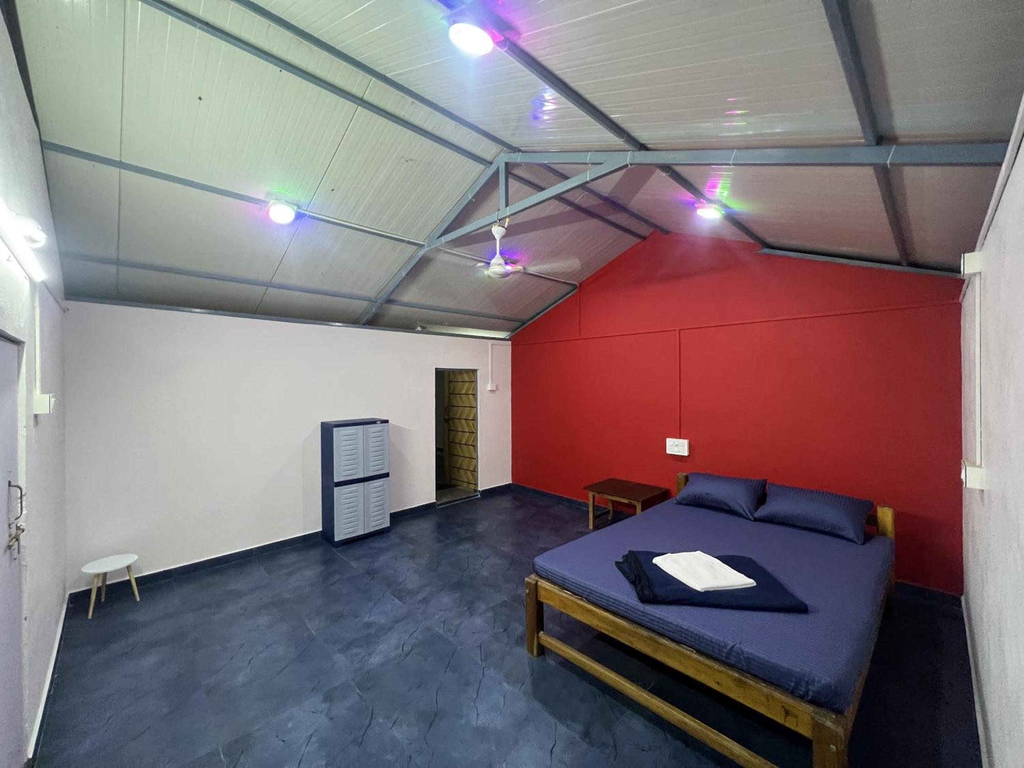 Goko Hostel Гокарна Экстерьер фото
