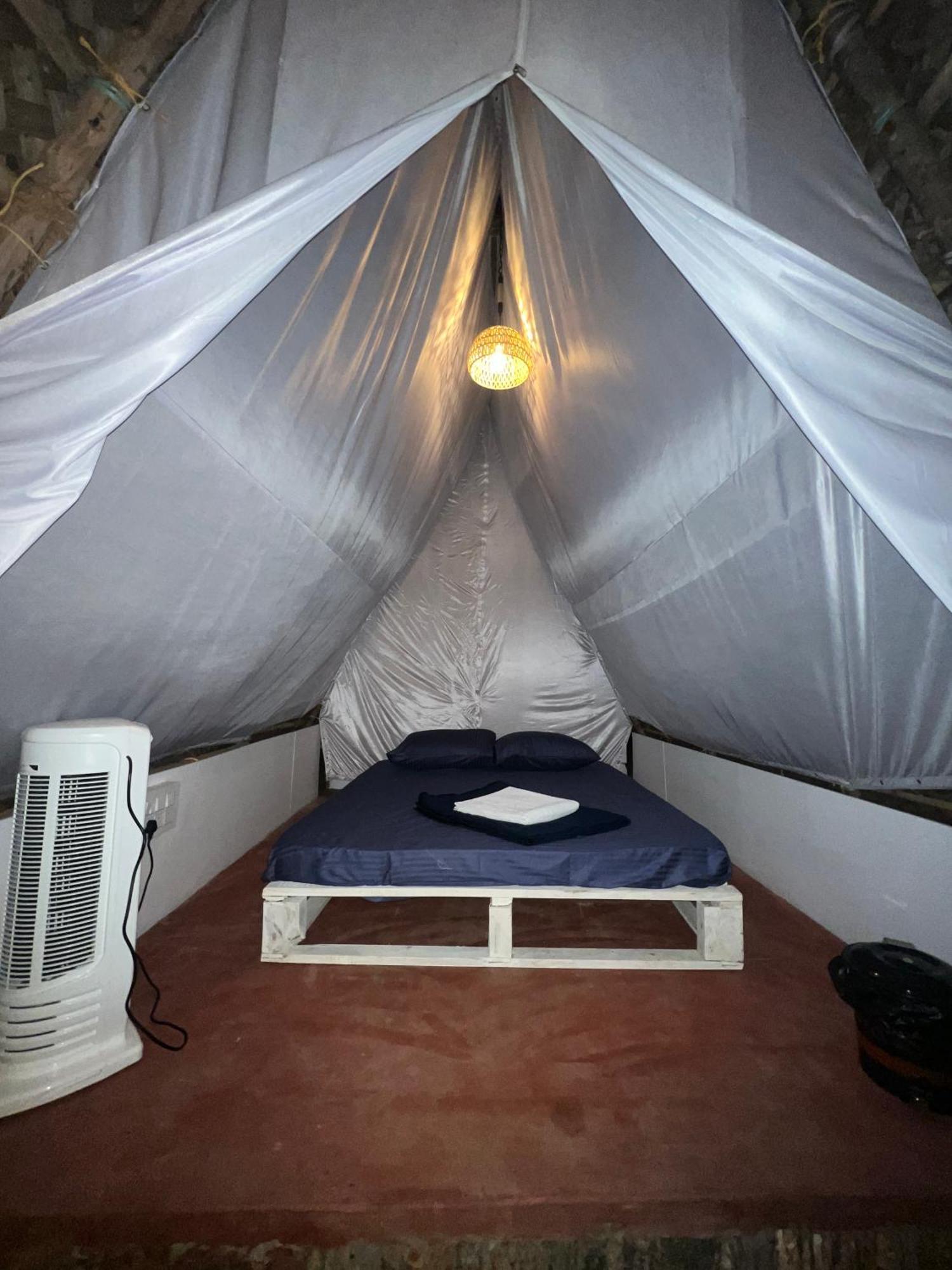 Goko Hostel Гокарна Экстерьер фото