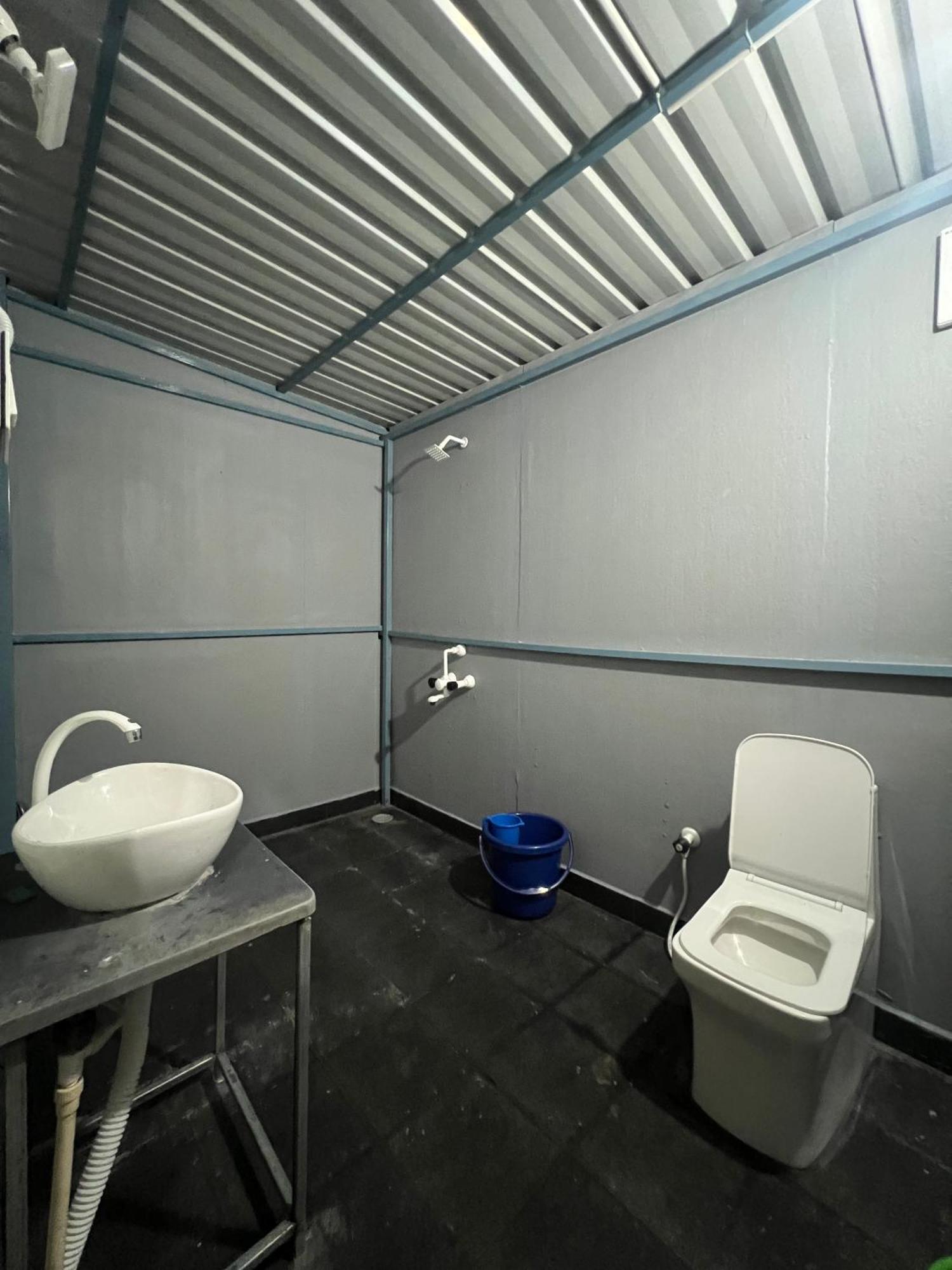 Goko Hostel Гокарна Экстерьер фото