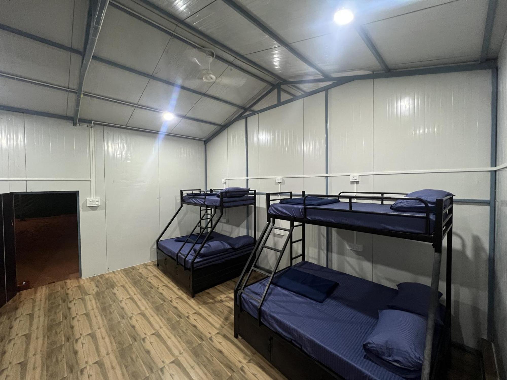 Goko Hostel Гокарна Экстерьер фото