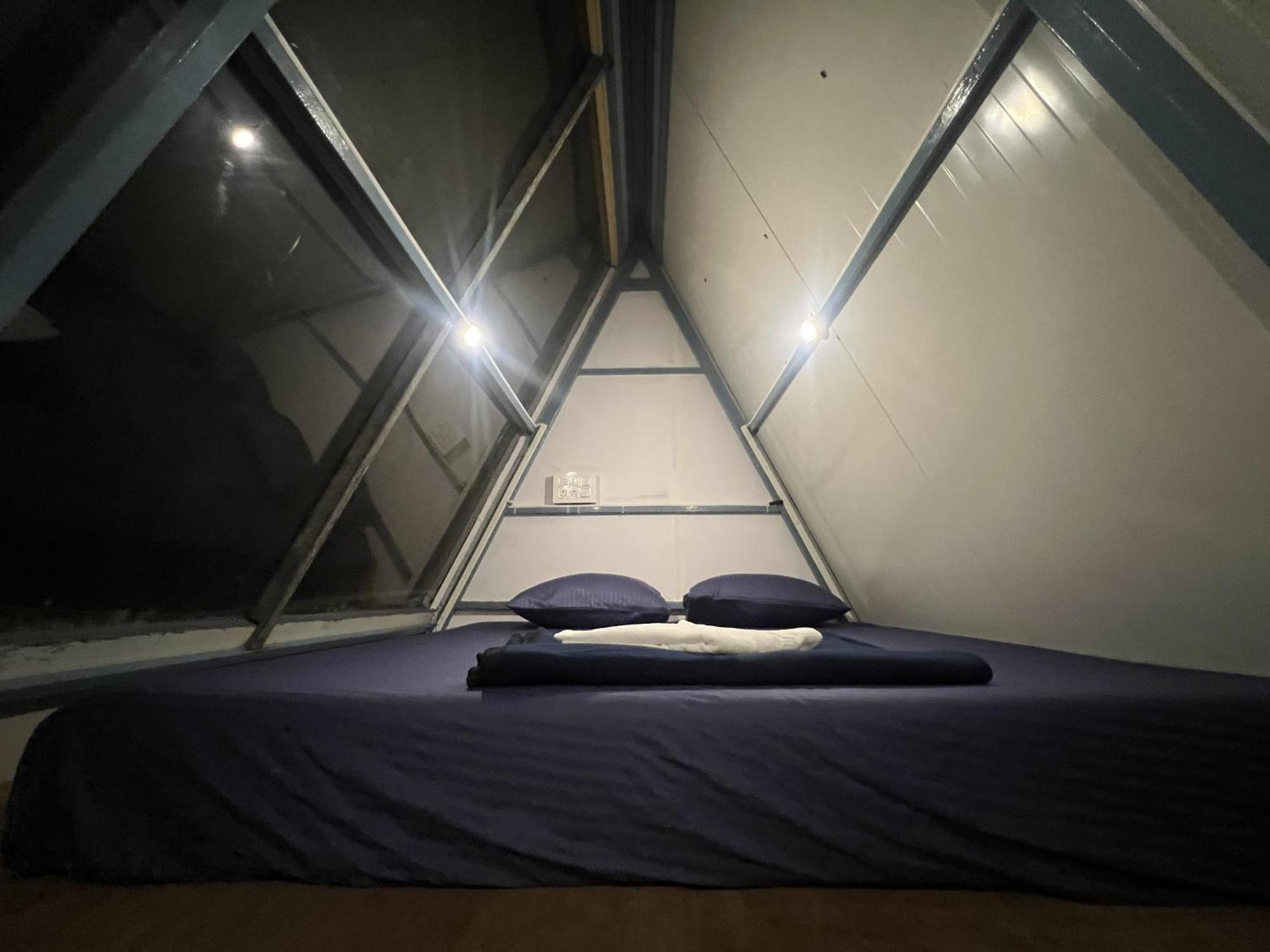 Goko Hostel Гокарна Экстерьер фото