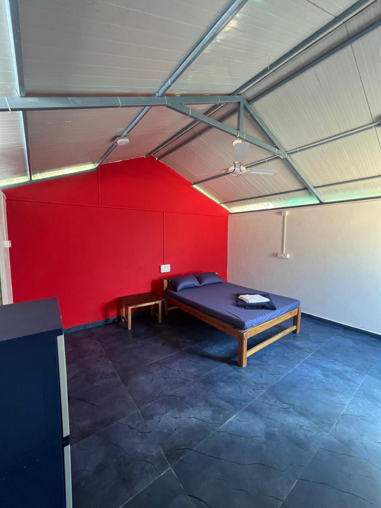 Goko Hostel Гокарна Экстерьер фото