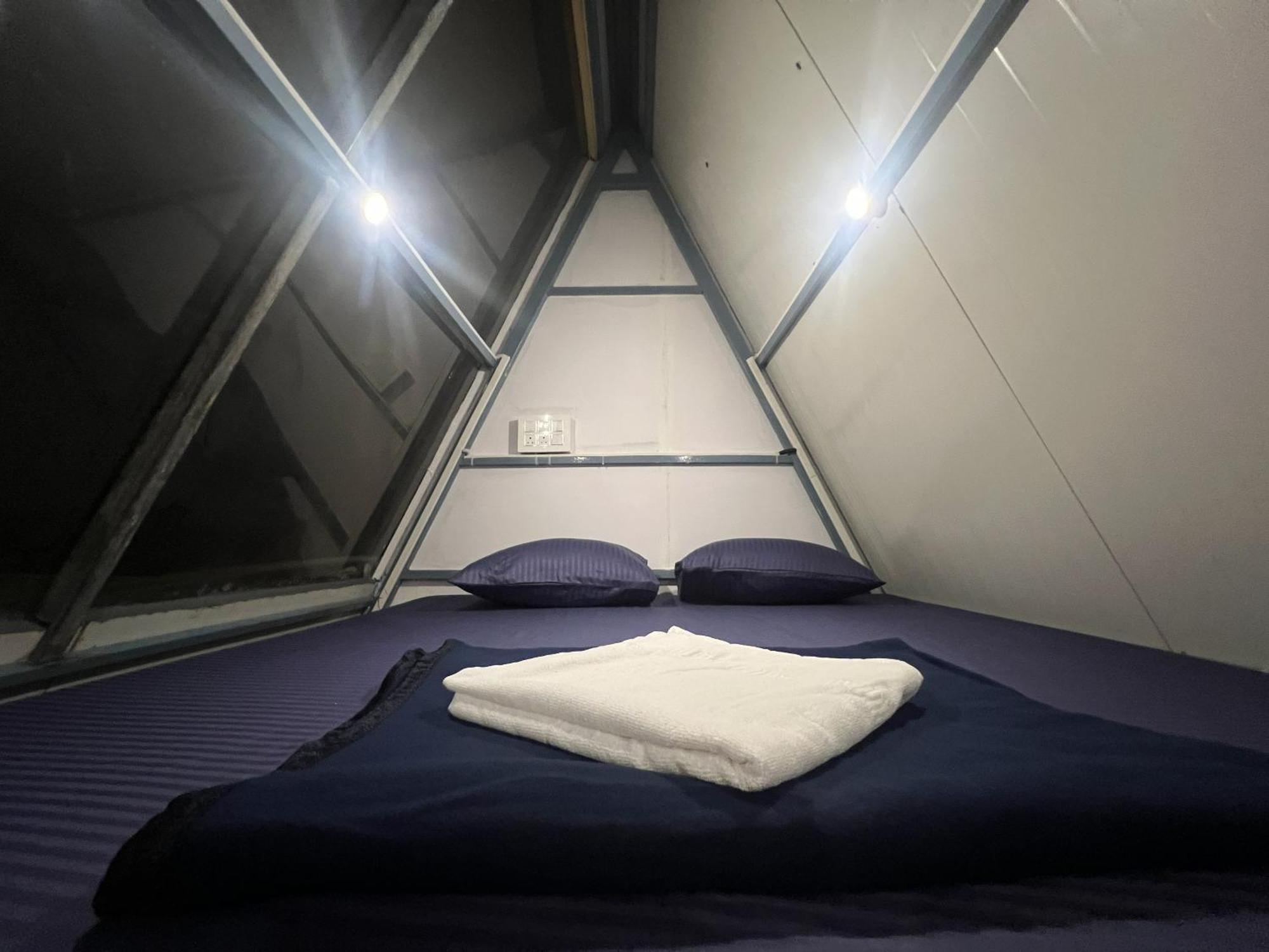Goko Hostel Гокарна Экстерьер фото
