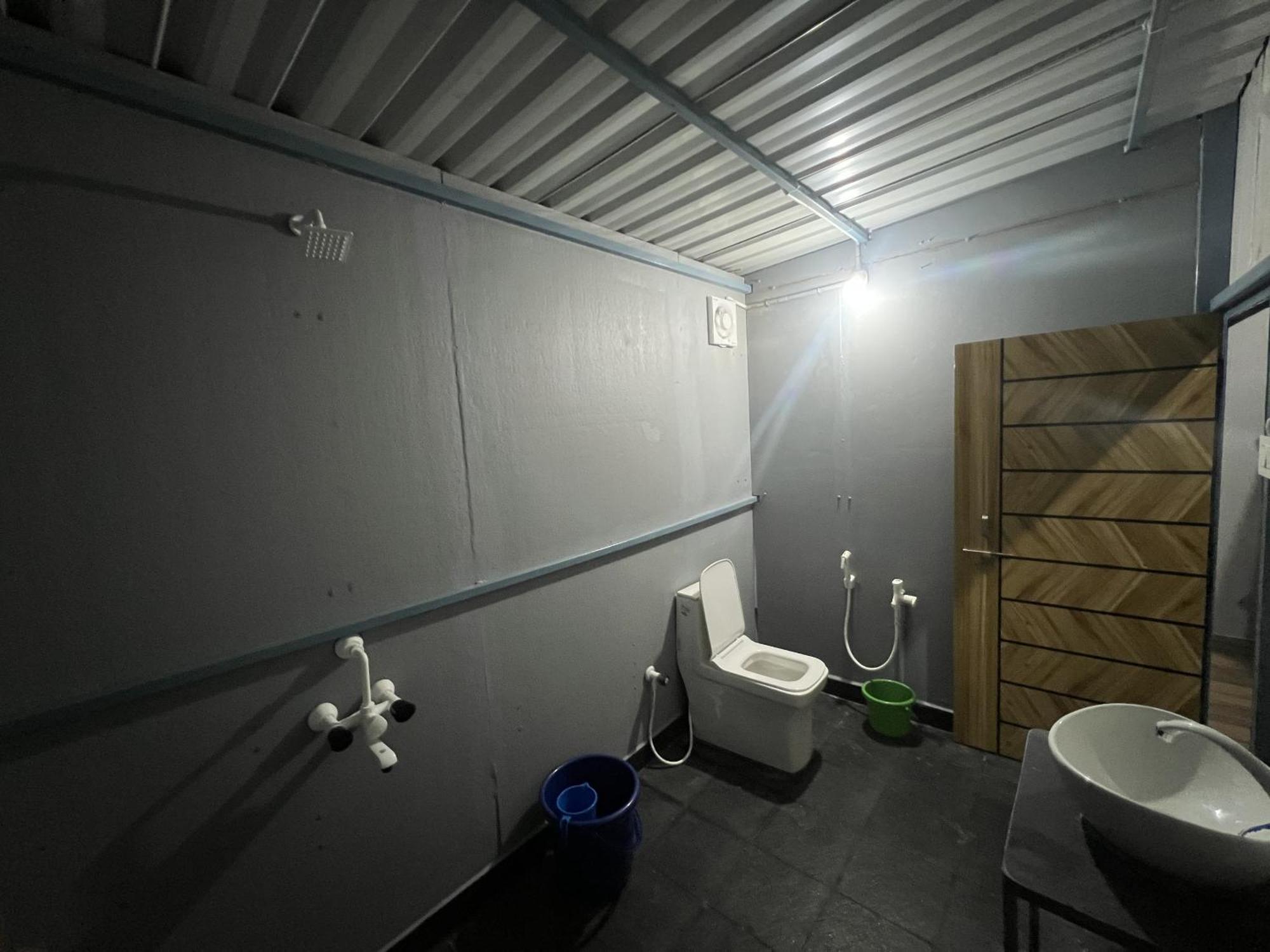 Goko Hostel Гокарна Экстерьер фото